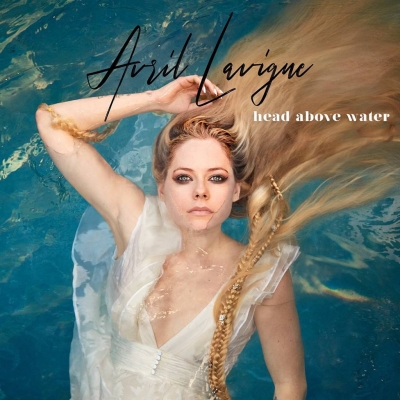 Rikthimi i fuqishëm i Avrile, nxjerr albumin emocional &#039;Head above water&#039;