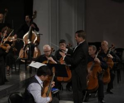 Solistë shqiptarë dhe të huaj, në koncertin e Orkestrës së RTSH