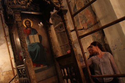 Restaurimi i 12 kishave në Voskopojë jashtë standarteve, &quot;Europa Nostra&quot; “kryqëzon” Kumbaron