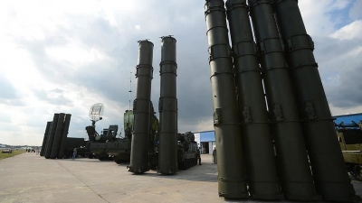 Serbia sfidon ndërkombëtarët: Blen sisteme antiraketore ruse
