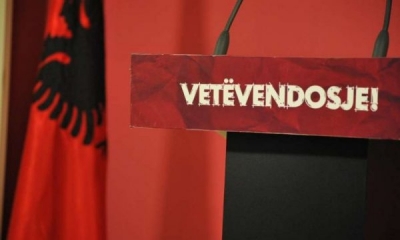 Vetëvendosja i përgjigjet Vuçiç për flamurin shqiptar