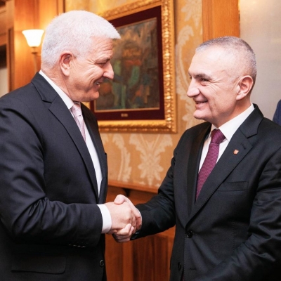 Presidenti Meta takohet me Kryeministrin e Malit të Zi