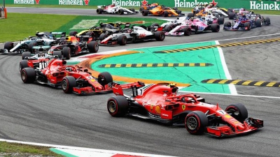 F1, Hamilton mposht Ferrarin në Itali