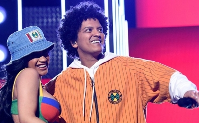 Cardi B tërhiqet nga koncerti me Bruno Mars