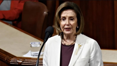 Demokratët humbën Dhomën e Përfaqësuesve, Nancy Pelosi largohet nga detyra