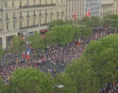 Shpërthen festa në Francë (VIDEO)