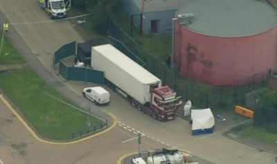 Tragjedia: 39 të vdekurit në Essex ishin shtetas kinezë, kamioni vinte nga Belgjika
