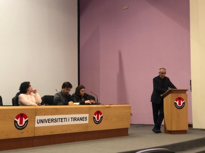 Asambleja e Universitetit të Tiranës (LIVE)
