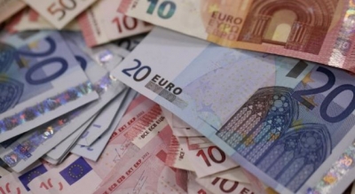 Euro në Shqipëri shkon në kuotën më të keqe në 10 vite