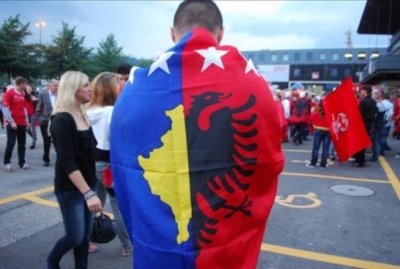 Shqiptarët e duan bashkimin, sondazh për raportet Shqipëri-Kosovë