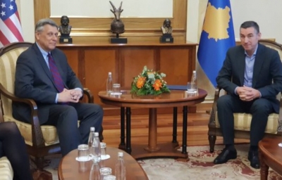 Veseli, ambasadorit amerikan: Kosova do të ecë përkrah SHBA-ve