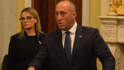 Këshilltarja e Haradinajt i përgjigjet Kurtit: Këpucët e Ramushit gjithmonë do të bien të mëdha