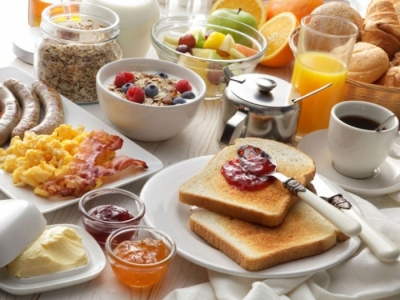Pesë arsye pse nuk duhet ta lini mëngjesin pa ngrënë
