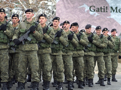FSK-ja fton serbët t’i bashkohen në procesin e transformimit në ushtri