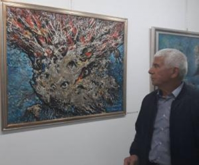 Arben Basha sjell pranverën e mbrapshtë të ’97 në një ekspozitë personale në Muzeun Kombëtar