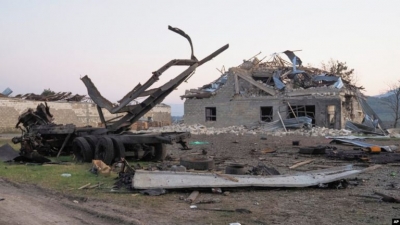 Qindra viktima nga lufta Armeni-Azerbajxhan, raportohet për zjarr artilerie në rajonin “e nxehtë” Nagorno-Karabakh