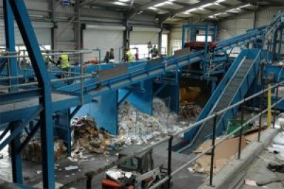 Industria e riciklimit dhe e plastikës, në prag falimentimi