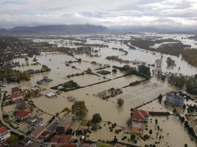 Shqipëria nën ujë, situatë kritike edhe për dy ditët e ardhshme