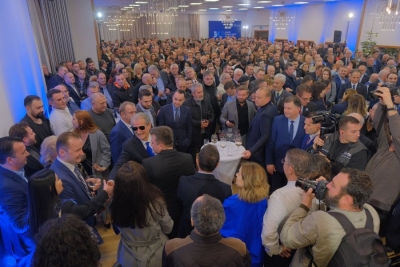 PD feston e 32-vjetorin, Berisha mbledh mbështetësit dhe themeluesit