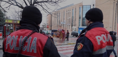 Çfarë ndodhte pranë Bankës së Shqipërisë? Policia në dy operacione, sekuestrohen miliona lekë, euro. Për shtatë persona…