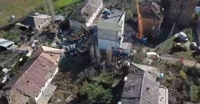 Pamje me dron: Ja pasojat apokaliptike të tërmetit në Thumanë  