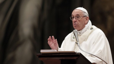 Papa Françesku thirrje pas sulmit në Vjenë: Mjaft më me dhunë! Vetëm dashuria mund ta bëjë urrejtjen të heshtë