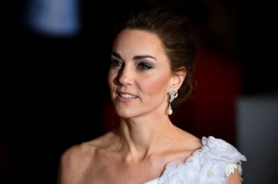 E gjithë vëmendja për Kate Middleton, mahnit në natën e çmimeve ‘Bafta’