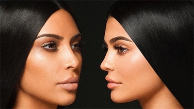 Ngjashmëria e pabesueshme mes vajzave të Kim dhe Kylie