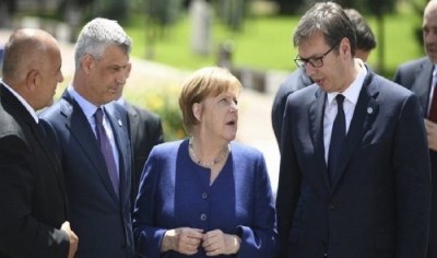 Samiti i Berlinit/ Merkel në përpjekje për të ndalur planin e Thaçit, Ramës e Vuçiç për shkëmbim territoresh