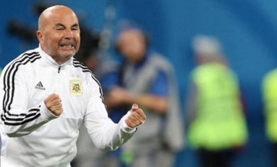 Në Argjentinë trajneri del më i fituar se Messi