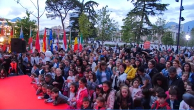Festivali i Teatrit të Kukullave, Tirana pret 12 trupa teatrore