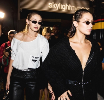 Bella dhe Gigi kthejnë rrugën në pasarelë mode