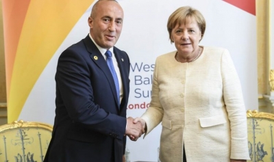 Haradinaj takim me Merkel në Berlin
