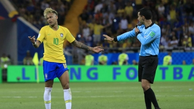 Ish-trajneri: Problemi i Brazilit është Neymar, egoizmi i tij prish lojën