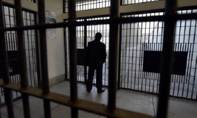 ‘E kishin dhunuar’, flasin familjarët e shqiptarit që u gjet i vdekur në burgun grek