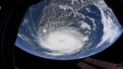 “Po lëviz frikshëm pranë Floridës”, Uragani Dorian vazhdon të kërcënojë SHBA-të