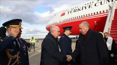 Takimi me Trump, Erdogan mbërrin në SHBA për vizitë zyrtare