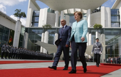 Kreu i LDK Mustafa, letër Merkelit dhe liderëve tjerë të BE-së: “Prekja e kufijve, rrezik për tërë Ballkanin”