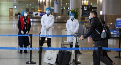 Shënohen 132 viktima nga koronavirusi, Hong Kongu mbyll kufirin me Kinën
