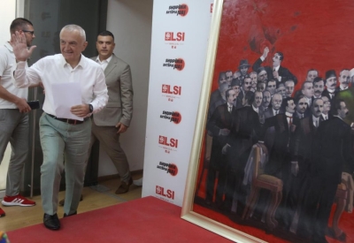 Ilir Meta lajmëron organizimin e Revolucionit Antikorrupsion