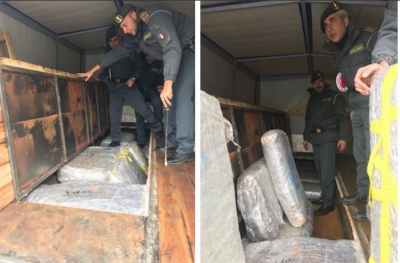Kamionisti shqiptar kapet me 1 milion euro drogë në Itali
