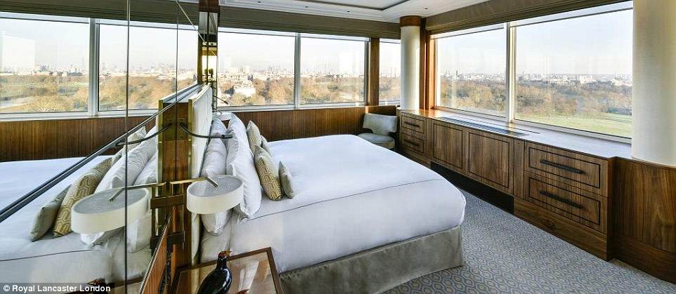 4AD84BF600000578 0 For the ultimate views from your bed the spacious Royal Suite at a 47 1522933933544