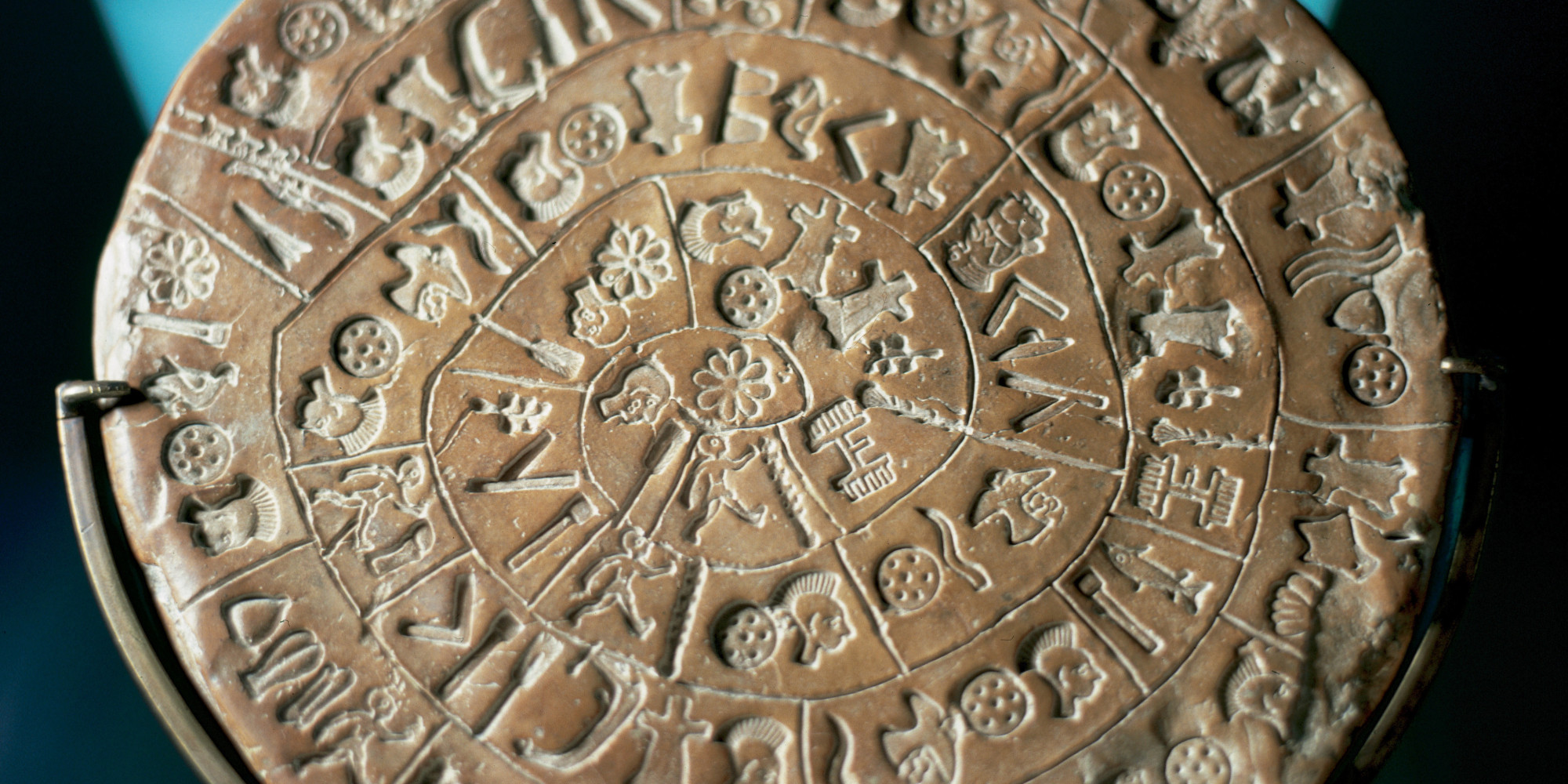 o PHAISTOS DISC facebook