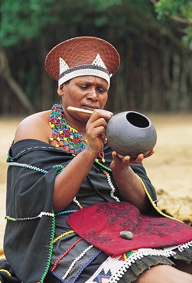 zulu woman craft c hampton 0566