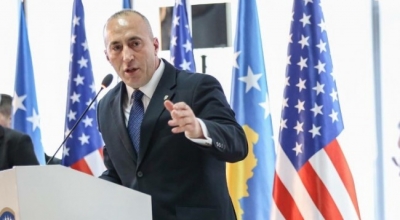 Haradinaj i vendosur, nuk tërhiqet nga taksa