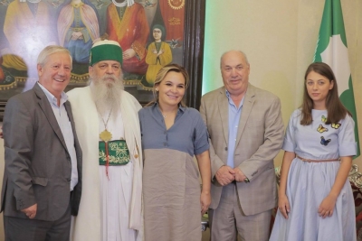 Foto/ Kryemadhi viziton Kryegjyshatën Botërore të Bektashizmit