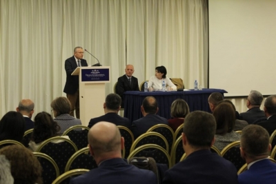 Përplasje e ashpër/ 45 prokurorë dalin hapur kundër Arta Markut