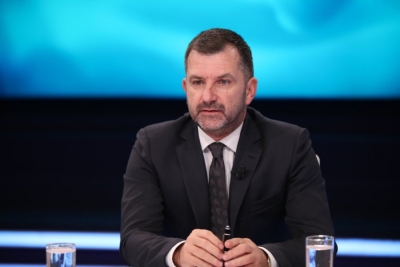 Andi Bushati: A mund të bëhemi aq pro-shqiptarë sa amerikani Eliot Engel?