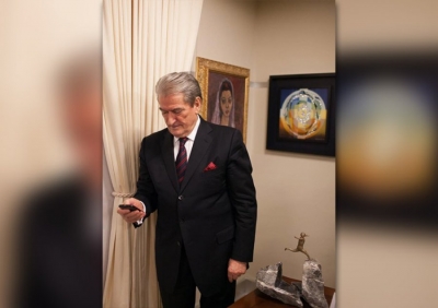 Denoncimi/ &#039;Shefi i Antidrogës me kriminelin po bëjnë namin me &#039;mall&#039;, reagon Berisha: Kavaja në kthetrat e mafies!