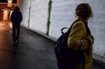 Pranga 17-vjeçarit, përndiqte një moshatare që u vetëhelmua